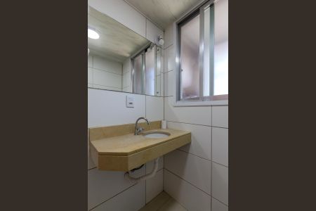 Banheiro de apartamento para alugar com 1 quarto, 45m² em Camaquã, Porto Alegre