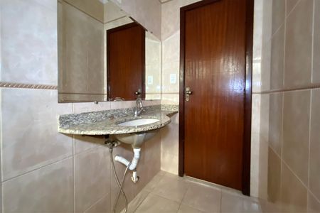 Casa à venda com 360m², 3 quartos e 7 vagasBanheiro Social