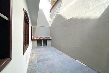 Casa à venda com 360m², 3 quartos e 7 vagasÁrea Externa