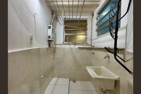 Apartamento à venda com 110m², 3 quartos e 1 vagaÁrea de serviço