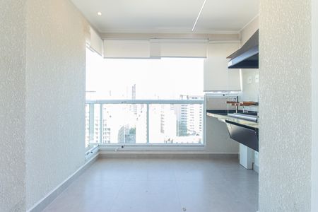 Apartamento para alugar com 65m², 2 quartos e 1 vaga Apartamento para alugar com 65m², 2 quartos e 1 vagaVaranda