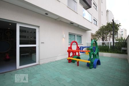 Apartamento para alugar com 65m², 2 quartos e 1 vaga Apartamento para alugar com 65m², 2 quartos e 1 vagaÁrea comum - Playground