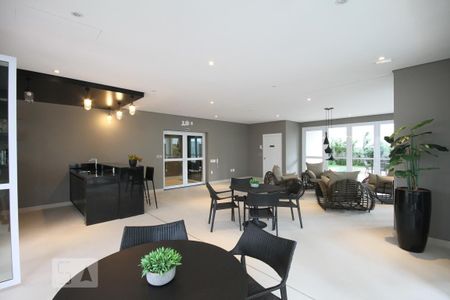 Apartamento para alugar com 65m², 2 quartos e 1 vaga Apartamento para alugar com 65m², 2 quartos e 1 vagaÁrea comum - Salão de festas
