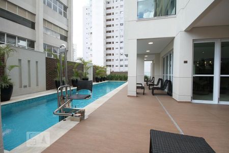 Apartamento para alugar com 65m², 2 quartos e 1 vaga Apartamento para alugar com 65m², 2 quartos e 1 vagaÁrea comum - Piscina