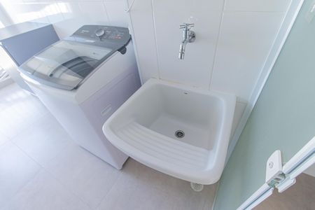 Apartamento para alugar com 65m², 2 quartos e 1 vaga Apartamento para alugar com 65m², 2 quartos e 1 vagaÁrea de Serviço