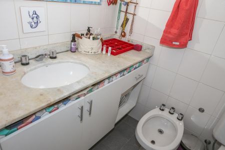 Apartamento para alugar com 107m², 3 quartos e 2 vagasBanheiro da Suíte