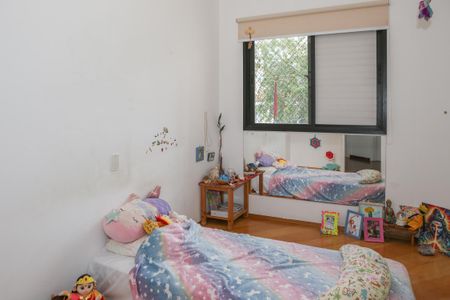 Apartamento para alugar com 107m², 3 quartos e 2 vagasQuarto 1