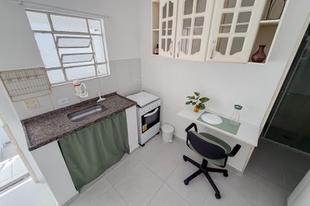 Cozinha de kitnet/studio para alugar com 1 quarto, 25m² em Vila Mariana, São Paulo