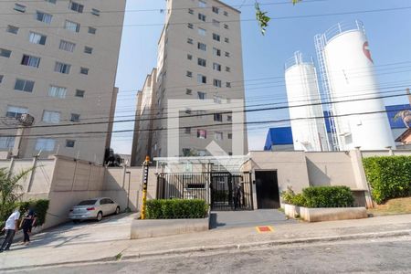 Apartamento para alugar com 42m², 2 quartos e sem vaga Apartamento para alugar com 42m², 2 quartos e sem vagaFachada