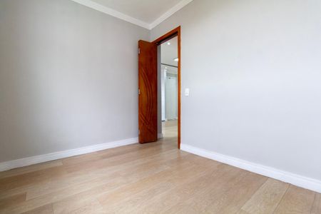 Quarto 1 de apartamento para alugar com 2 quartos, 42m² em Jardim Matarazzo, São Paulo