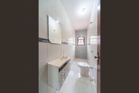Casa à venda com 260m², 4 quartos e 3 vagasBanheiro da Suíte