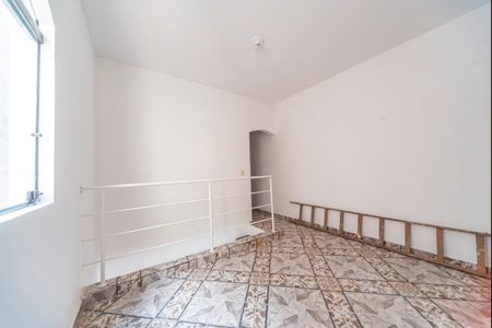 Hall da Escada de casa à venda com 4 quartos, 260m² em Parque Gerassi, Santo André