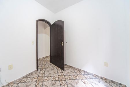 Casa à venda com 260m², 4 quartos e 3 vagasQuarto 2