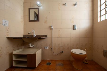 Casa à venda com 125m², 3 quartos e 3 vagasBanheiro social