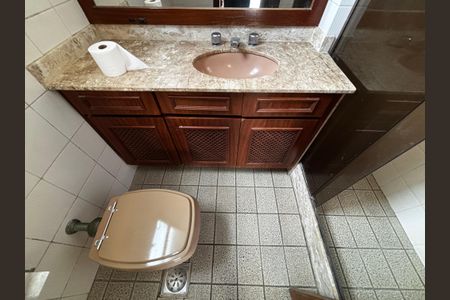 Apartamento para alugar com 260m², 3 quartos e 2 vagasBanheiro da Suíte