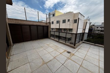 Apartamento para alugar com 260m², 3 quartos e 2 vagasVaranda dos quartos