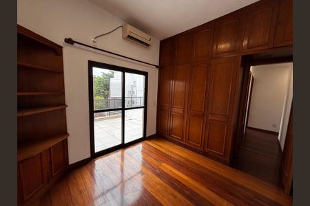 Apartamento para alugar com 260m², 3 quartos e 2 vagasQuarto 3