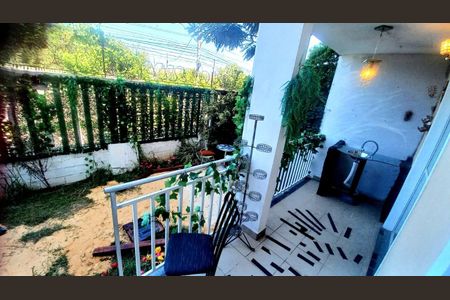 Apartamento à venda com 140m², 2 quartos e 1 vaga Apartamento à venda com 140m², 2 quartos e 1 vagaJardim Privado