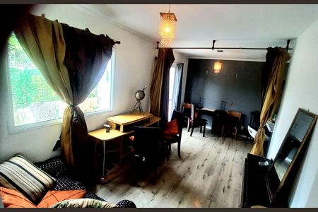 Apartamento à venda com 140m², 2 quartos e 1 vaga Apartamento à venda com 140m², 2 quartos e 1 vagaSala