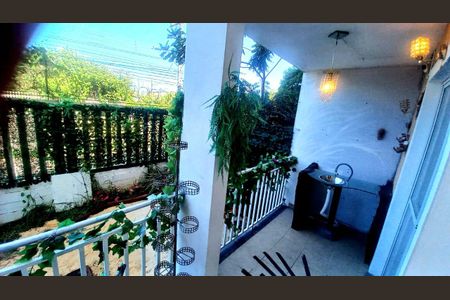 Apartamento à venda com 140m², 2 quartos e 1 vaga Apartamento à venda com 140m², 2 quartos e 1 vagaJardim Privado