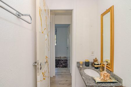 Apartamento para alugar com 140m², 2 quartos e 1 vaga Apartamento para alugar com 140m², 2 quartos e 1 vagaBanheiro Social