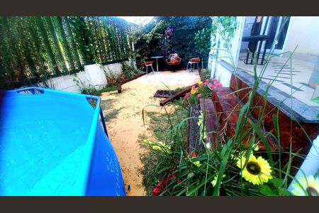Apartamento à venda com 140m², 2 quartos e 1 vaga Apartamento à venda com 140m², 2 quartos e 1 vagaJardim Privado