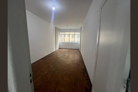 Sala/Quarto de apartamento à venda com 1 quarto, 37m² em Liberdade, São Paulo