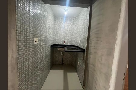 Cozinha de apartamento à venda com 1 quarto, 37m² em Liberdade, São Paulo