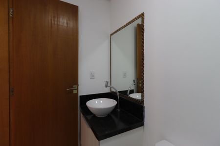 Apartamento à venda com 55m², 2 quartos e 1 vagaBanheiro Social