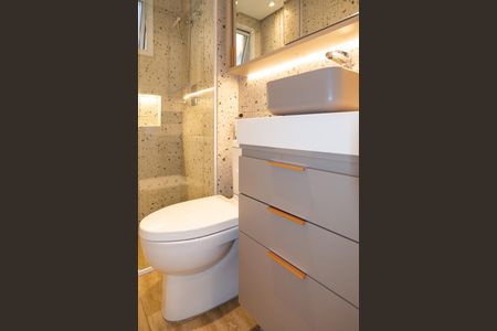 Apartamento à venda com 103m², 2 quartos e sem vaga Apartamento à venda com 103m², 2 quartos e sem vagaBanheiro Social