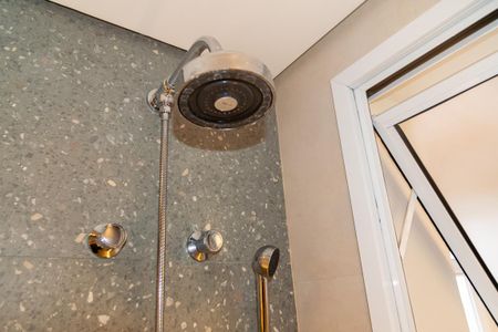 Apartamento à venda com 103m², 2 quartos e sem vaga Apartamento à venda com 103m², 2 quartos e sem vagaBanheiro da Suíte