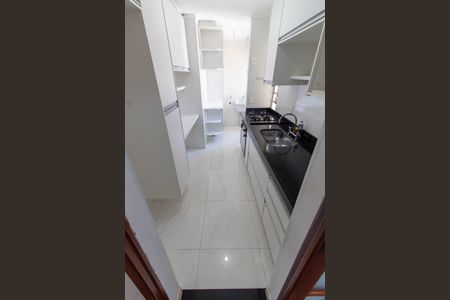 Apartamento à venda com 95m², 3 quartos e 2 vagasCOZINHA