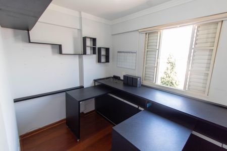 Apartamento à venda com 95m², 3 quartos e 2 vagasQUARTO 2
