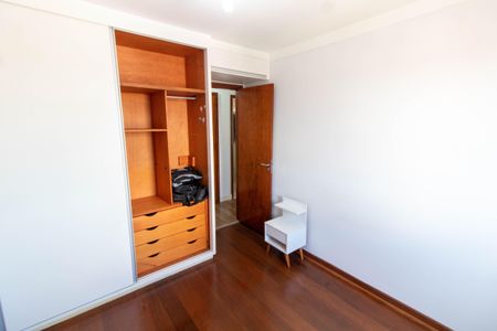 Apartamento à venda com 95m², 3 quartos e 2 vagasQUARTO 1