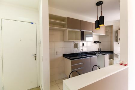 Cozinha de apartamento para alugar com 2 quartos, 56m² em Brás, São Paulo