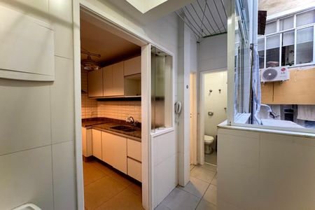 Apartamento à venda com 80m², 2 quartos e sem vaga Apartamento à venda com 80m², 2 quartos e sem vagaÁrea de serviço