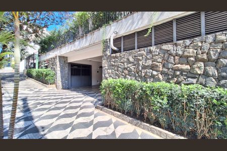 Apartamento à venda com 127m², 3 quartos e 2 vagasFachada