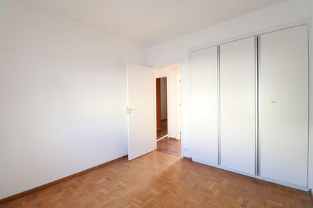 Apartamento à venda com 127m², 3 quartos e 2 vagasQuarto 3