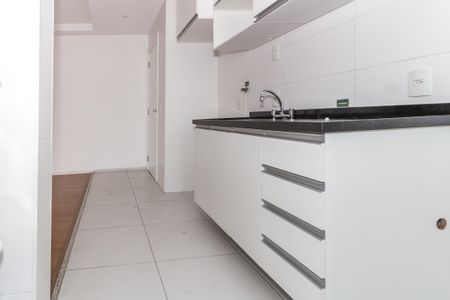 Apartamento à venda com 107m², 2 quartos e 2 vagasCozinha