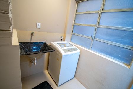 Apartamento para alugar com 64m², 2 quartos e sem vaga Apartamento para alugar com 64m², 2 quartos e sem vagaÁrea de Serviço