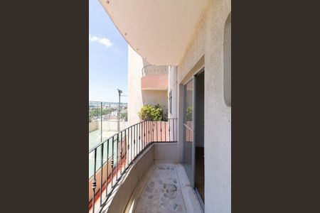 Sacada Sala de apartamento para alugar com 1 quarto, 47m² em Cangaiba, São Paulo