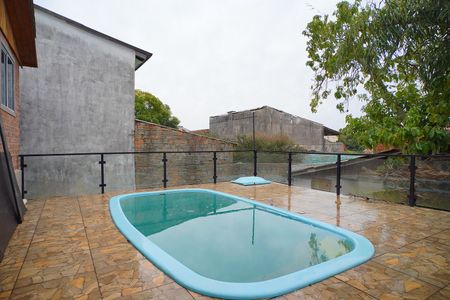 Casa à venda com 80m², 3 quartos e 1 vaga Casa à venda com 80m², 3 quartos e 1 vagaPátio