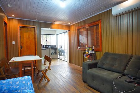 Sala  de casa para alugar com 3 quartos, 80m² em Jardim Leopoldina, Porto Alegre