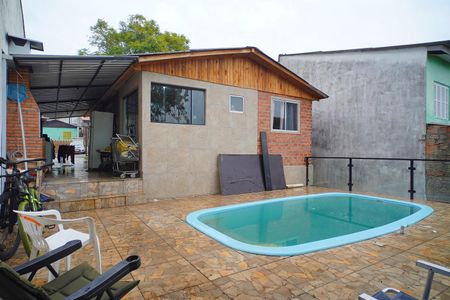 Casa à venda com 80m², 3 quartos e 1 vaga Casa à venda com 80m², 3 quartos e 1 vagaPátio _piscina