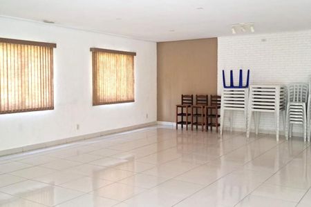 Apartamento à venda com 56m², 2 quartos e 1 vaga