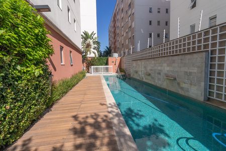 Apartamento para alugar com 36m², 1 quarto e sem vaga Apartamento para alugar com 36m², 1 quarto e sem vagaÁrea comum - Piscina