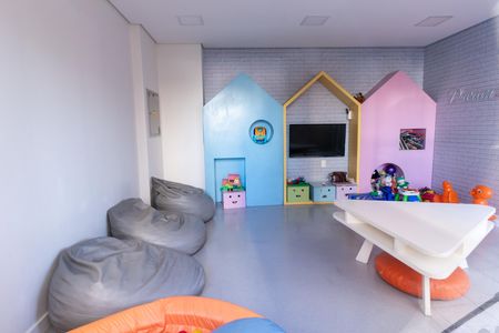 Apartamento para alugar com 36m², 1 quarto e sem vaga Apartamento para alugar com 36m², 1 quarto e sem vagaÁrea comum - Brinquedoteca
