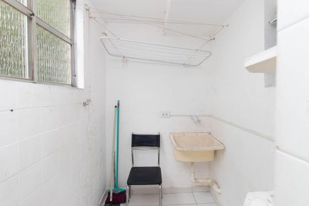 Apartamento à venda com 60m², 2 quartos e 1 vagaÁrea de Serviço