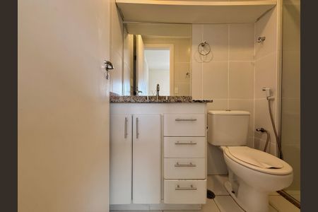 Apartamento para alugar com 38m², 1 quarto e 1 vaga Apartamento para alugar com 38m², 1 quarto e 1 vagaBanheiro da Suíte