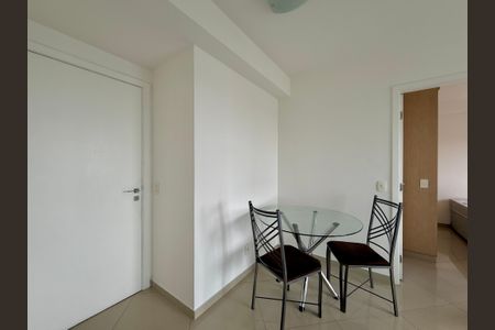 Apartamento para alugar com 38m², 1 quarto e 1 vaga Apartamento para alugar com 38m², 1 quarto e 1 vagaSala